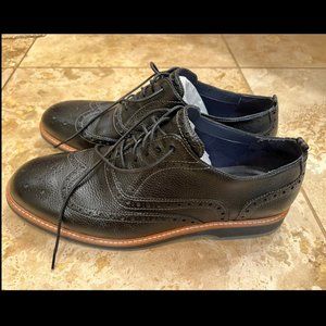 NWOT Cole Haan size 11.5M wingtip / brogue / Oxford